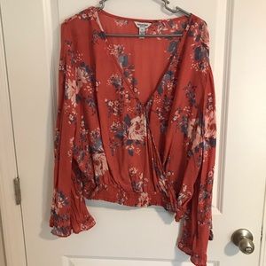 arizona floral cropped long sleeve blouse